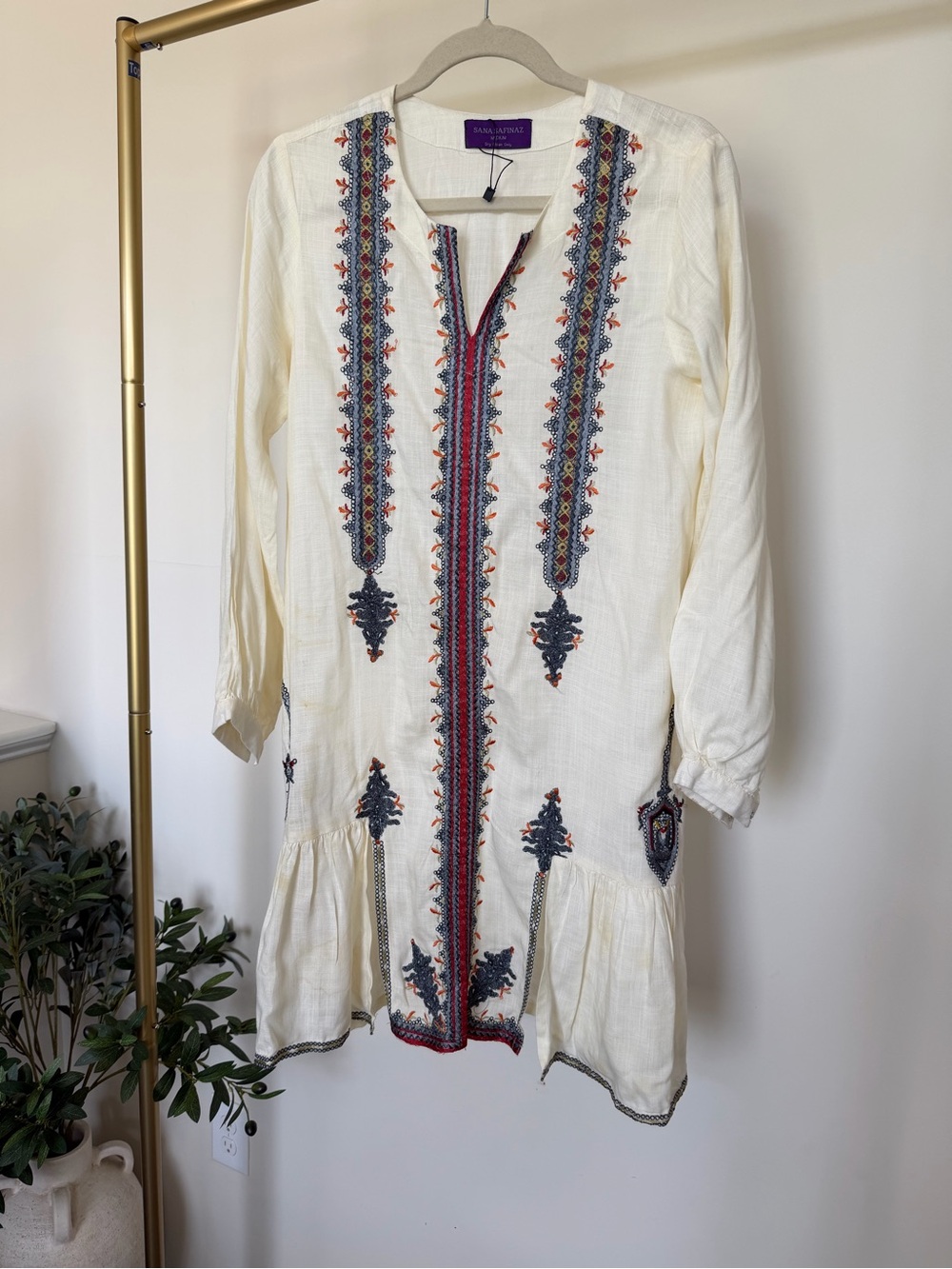 Sana Safinaz Cream Long-Sleeve Embroidered Kurta Dress